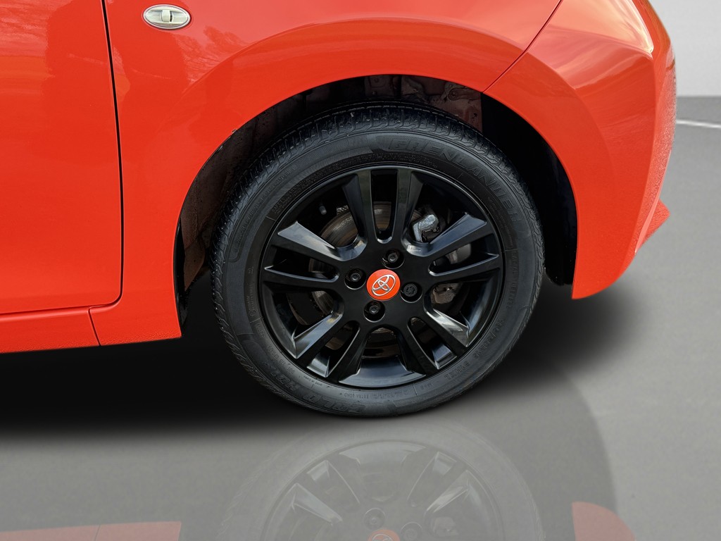 Used Toyota AYGO 2015 for sale - 76848633: Photo 19