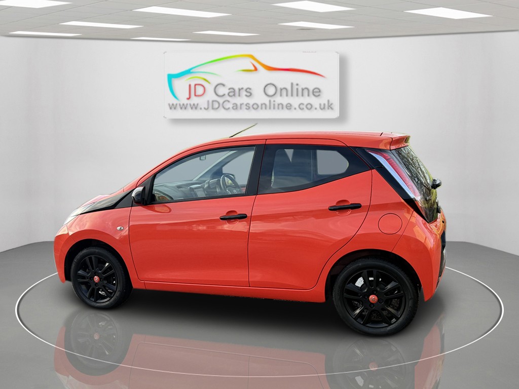 Used Toyota AYGO 2015 for sale - 76848633: Photo 5