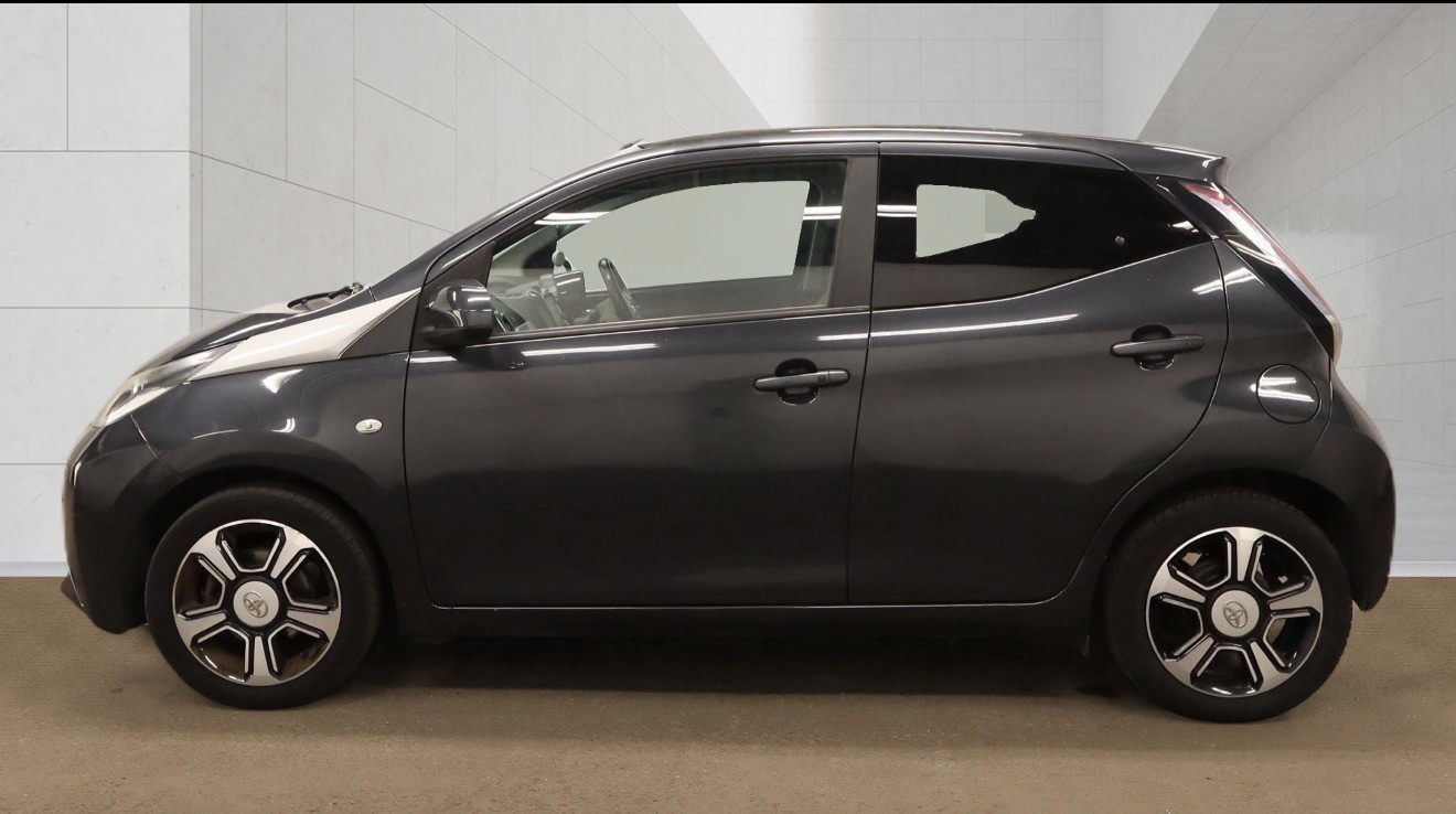 Used Toyota AYGO 2016 for sale - 78222980: Photo 6