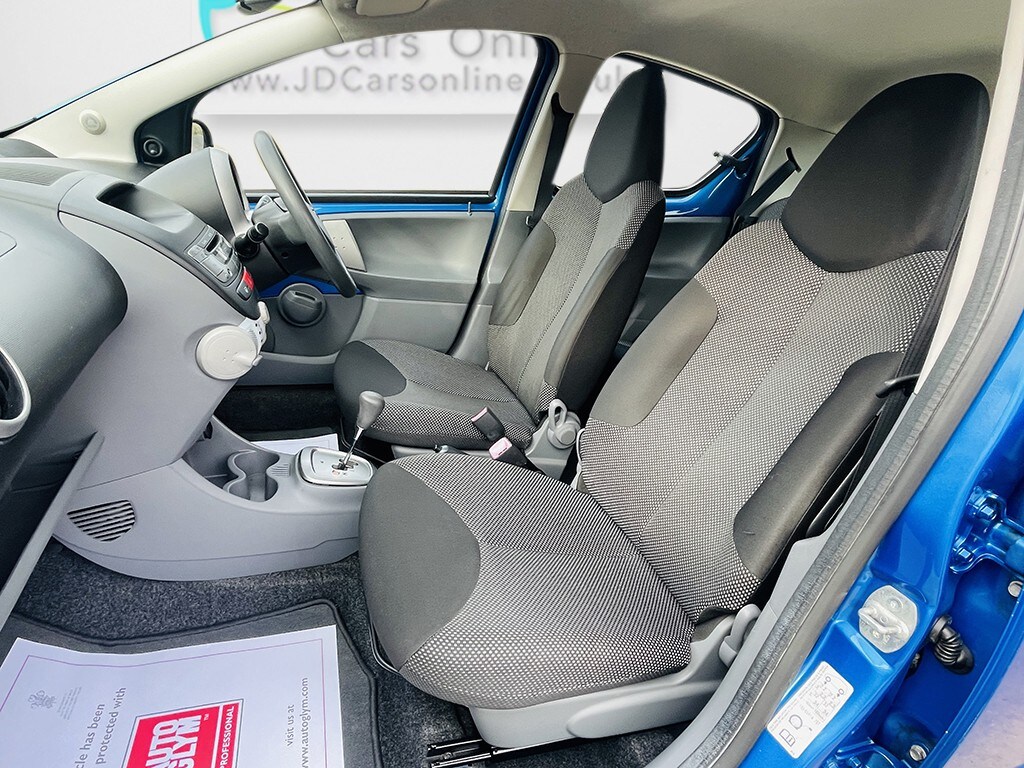 Used Toyota AYGO 2009 for sale - 77541632: Photo 11