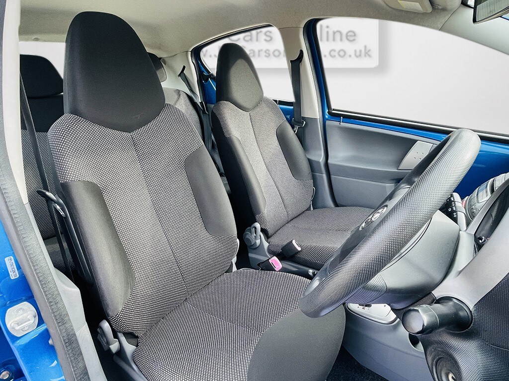 Used Toyota AYGO 2009 for sale - 77541632: Photo 15