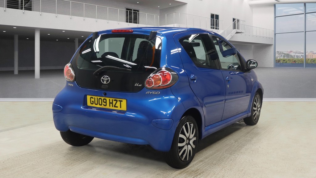 Used Toyota AYGO 2009 for sale - 77541632: Photo 4