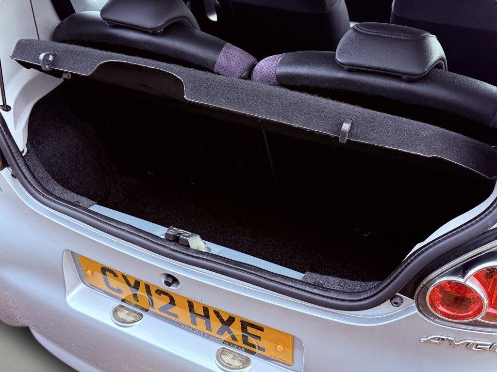 Used Toyota AYGO 2012 for sale - 77541694: Photo 9