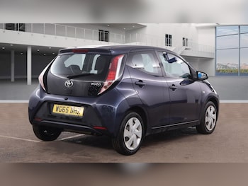 Used Toyota AYGO 2015 for sale - 77649535: Photo