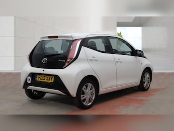 Used Toyota AYGO 2015 for sale - 78932390: Photo
