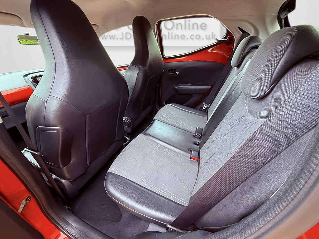 Used Toyota AYGO 2014 for sale - 76848689: Photo 21