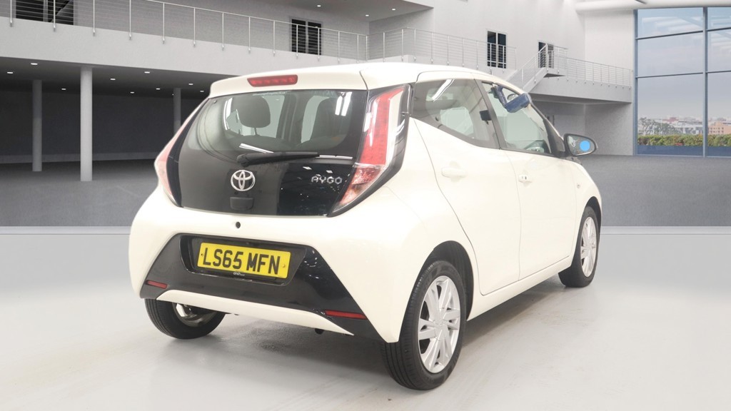 Used Toyota AYGO 2015 for sale - 77107677: Photo 4