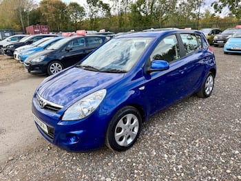 Used Hyundai i20 2011 for sale - 79634575: Photo