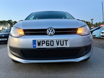 Used Volkswagen Polo 2011 for sale - 79230253: Photo