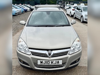 Used Vauxhall Astra 2010 for sale - 79230220: Photo