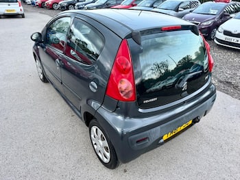 Used Peugeot 107 2014 for sale - 79847659: Photo