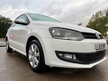 Used Volkswagen Polo 2014 for sale - 79387806: Photo