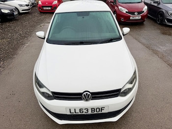 Used Volkswagen Polo 2014 for sale - 79387806: Photo