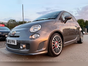 Used Abarth 595 2016 for sale - 79230223: Photo