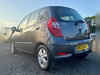 Used Hyundai i10 2013 for sale - 79230218: Photo