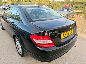 Used Mercedes-Benz C Class 2011 for sale - 79497139: Photo