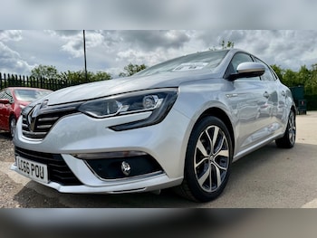 Used Renault Megane 2016 for sale - 79553576: Photo