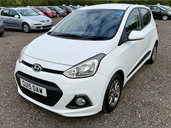 Used Hyundai i10 2015 for sale - 79230252: Photo