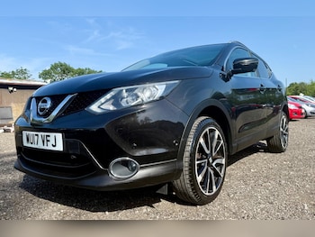Used Nissan Qashqai 2017 for sale - 79248044: Photo