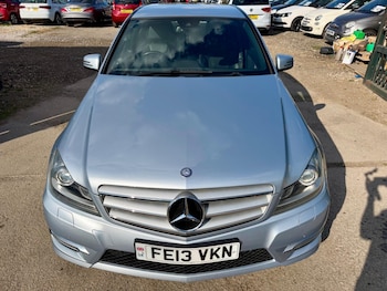 Used Mercedes-Benz C Class 2013 for sale - 79387549: Photo