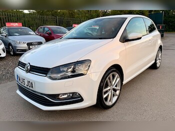 Used Volkswagen Polo 2015 for sale - 79230242: Photo