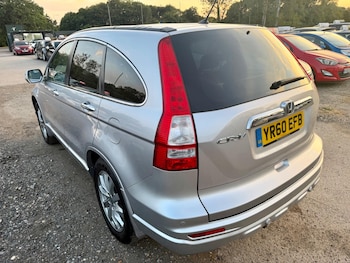 Used Honda CR-V 2010 for sale - 79337032: Photo
