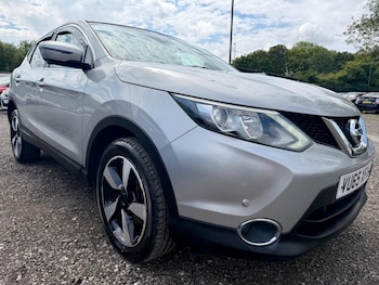 Used Nissan Qashqai 2015 for sale - 79348811: Photo
