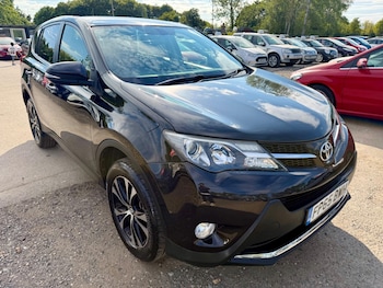 Used Toyota RAV4 2015 for sale - 79324335: Photo