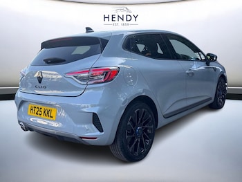 Used Renault Clio 2025 for sale - 79520071: Photo
