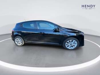 Used Renault Clio 2024 for sale - 74292365: Photo