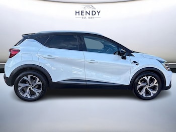Used Renault Captur 2021 for sale - 79372461: Photo