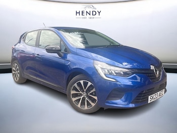 Used Renault Clio 2023 for sale - 79198987: Photo