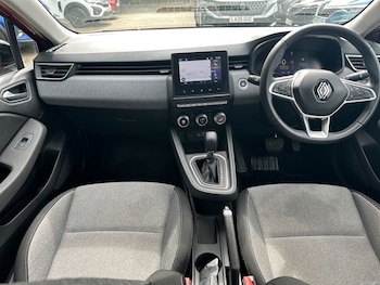 Used Renault Clio 2024 for sale - 79199142: Photo