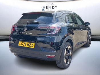 Used Renault Captur 2026 for sale - 79267256: Photo