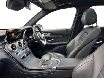 Used Mercedes-Benz GLC 2021 for sale - 75044115: Photo
