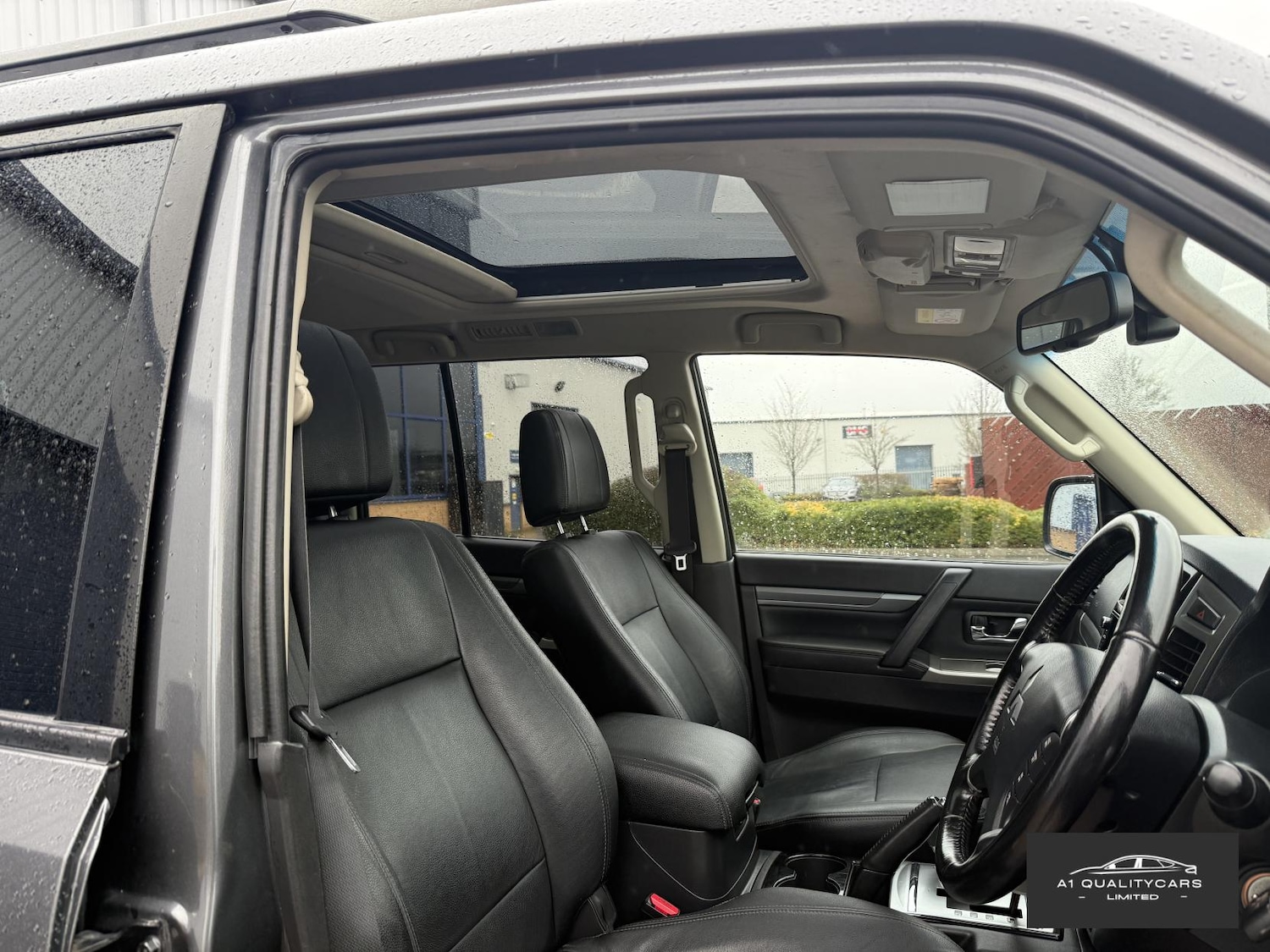 Used Mitsubishi Shogun 2017 for sale - 77450027: Photo 23