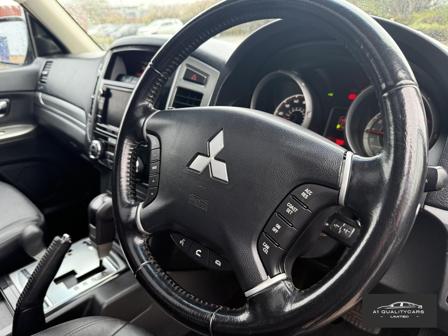 Used Mitsubishi Shogun 2017 for sale - 77450027: Photo 26