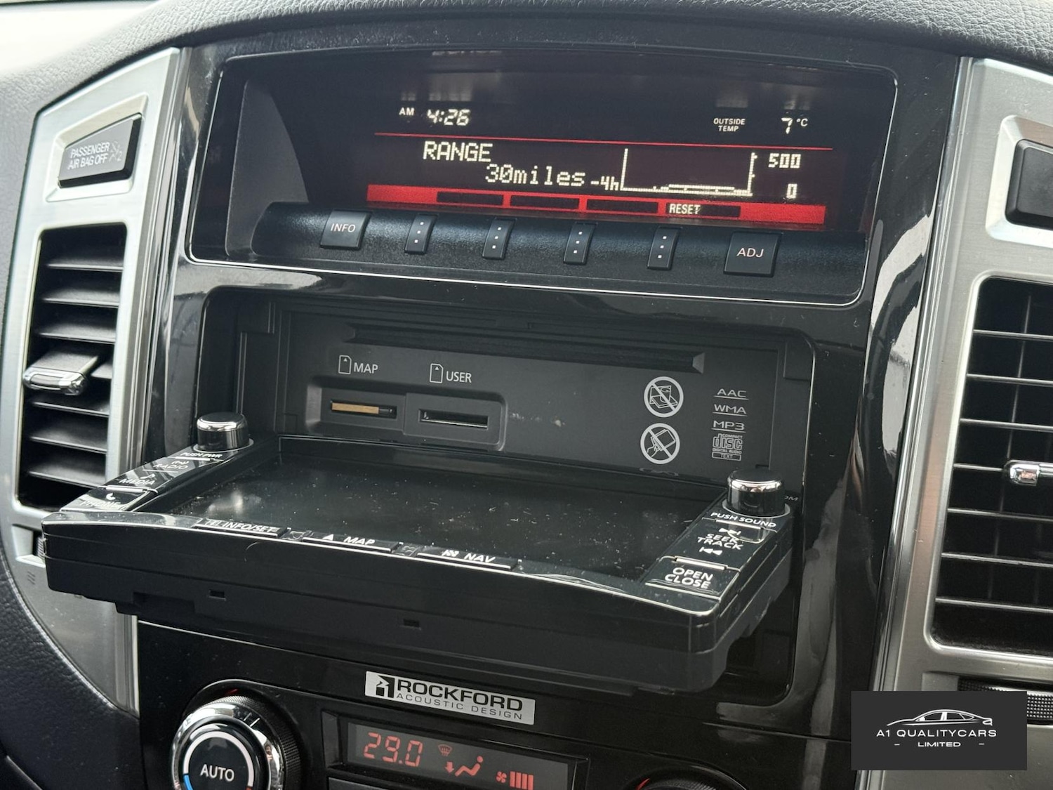 Used Mitsubishi Shogun 2017 for sale - 77450027: Photo 32