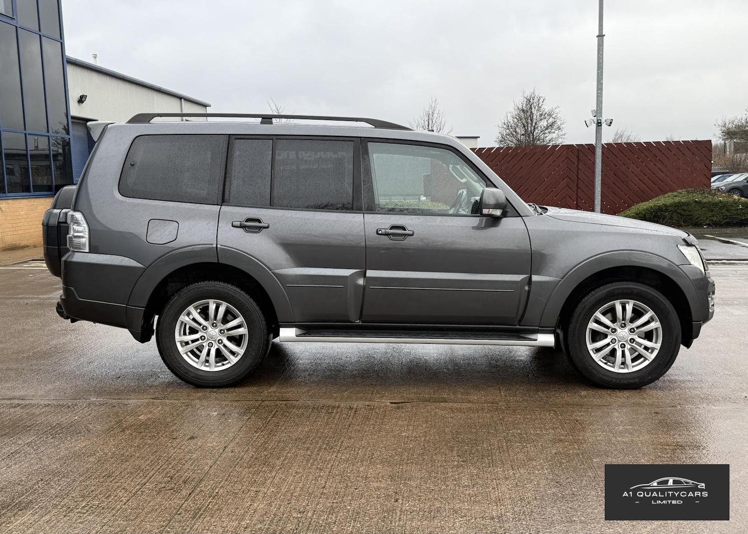 Used Mitsubishi Shogun 2017 for sale - 77450027: Photo 5