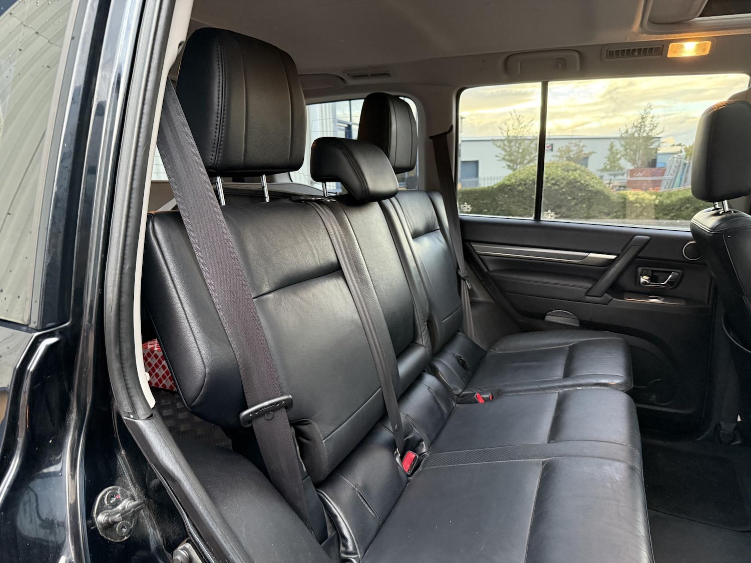 Used Mitsubishi Shogun 2010 for sale - 76255518: Photo 15