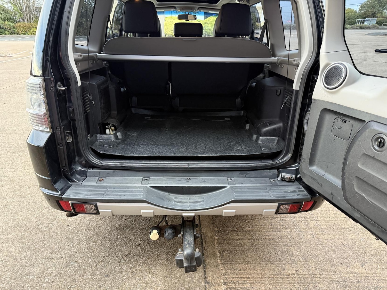 Used Mitsubishi Shogun 2010 for sale - 76255518: Photo 18