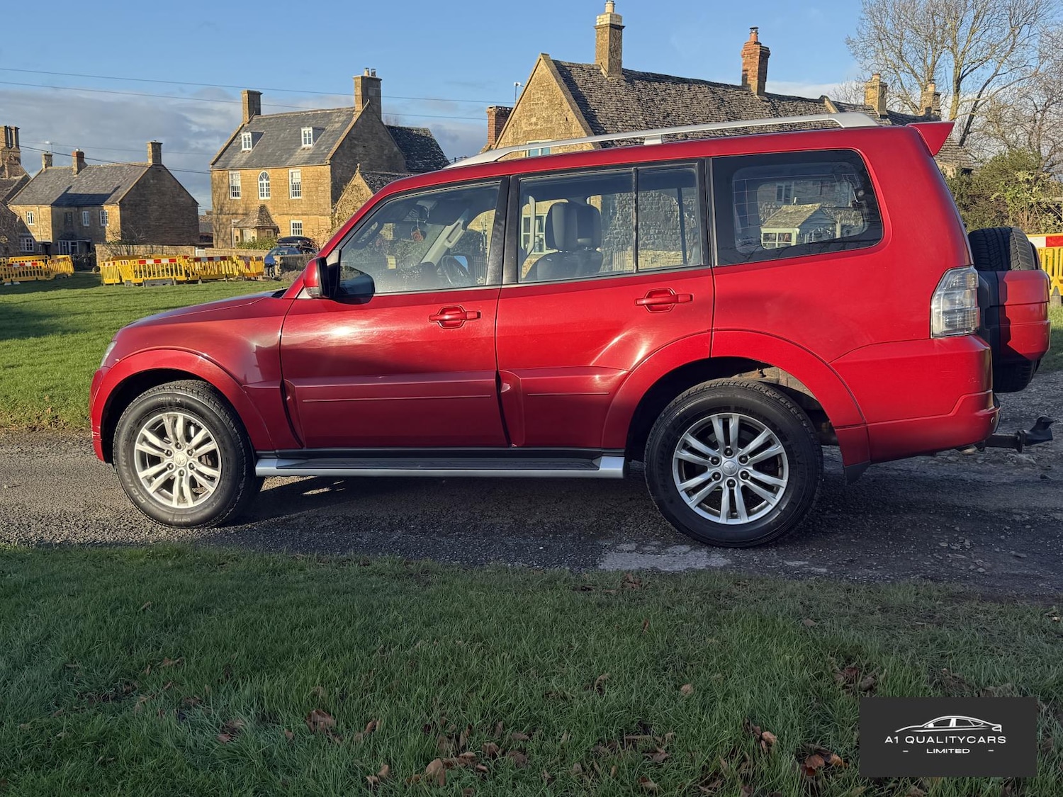 Used Mitsubishi Shogun 2010 for sale - 76758202: Photo 7