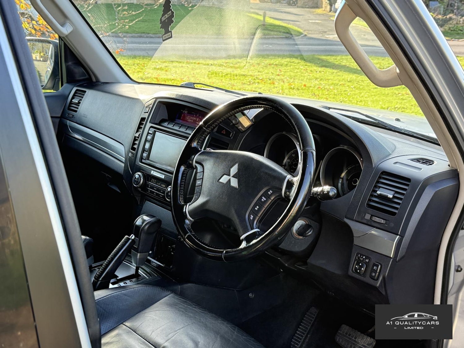 Used Mitsubishi Shogun 2007 for sale - 76603318: Photo 13