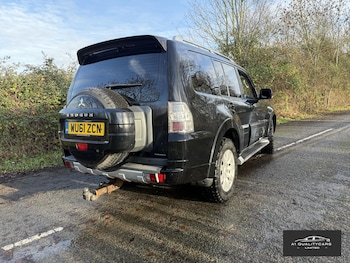 Used Mitsubishi Shogun 2011 for sale - 76960676: Photo