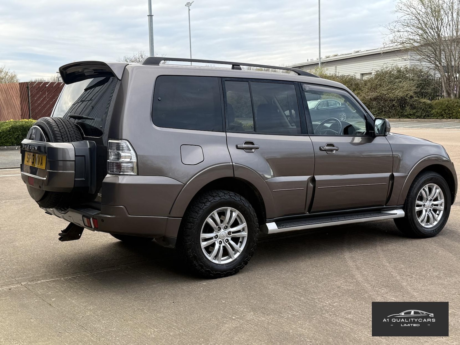 Used Mitsubishi Shogun 2013 for sale - 78184140: Photo 5