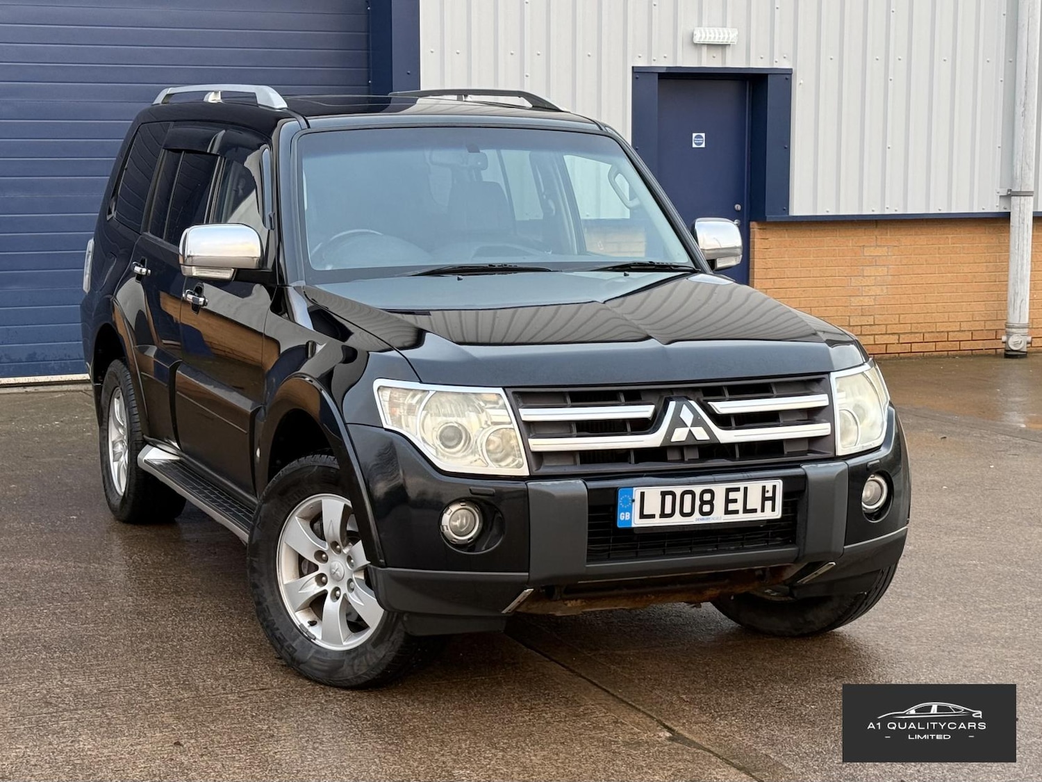 Used Mitsubishi Shogun 2008 for sale - 77536400: Photo 2