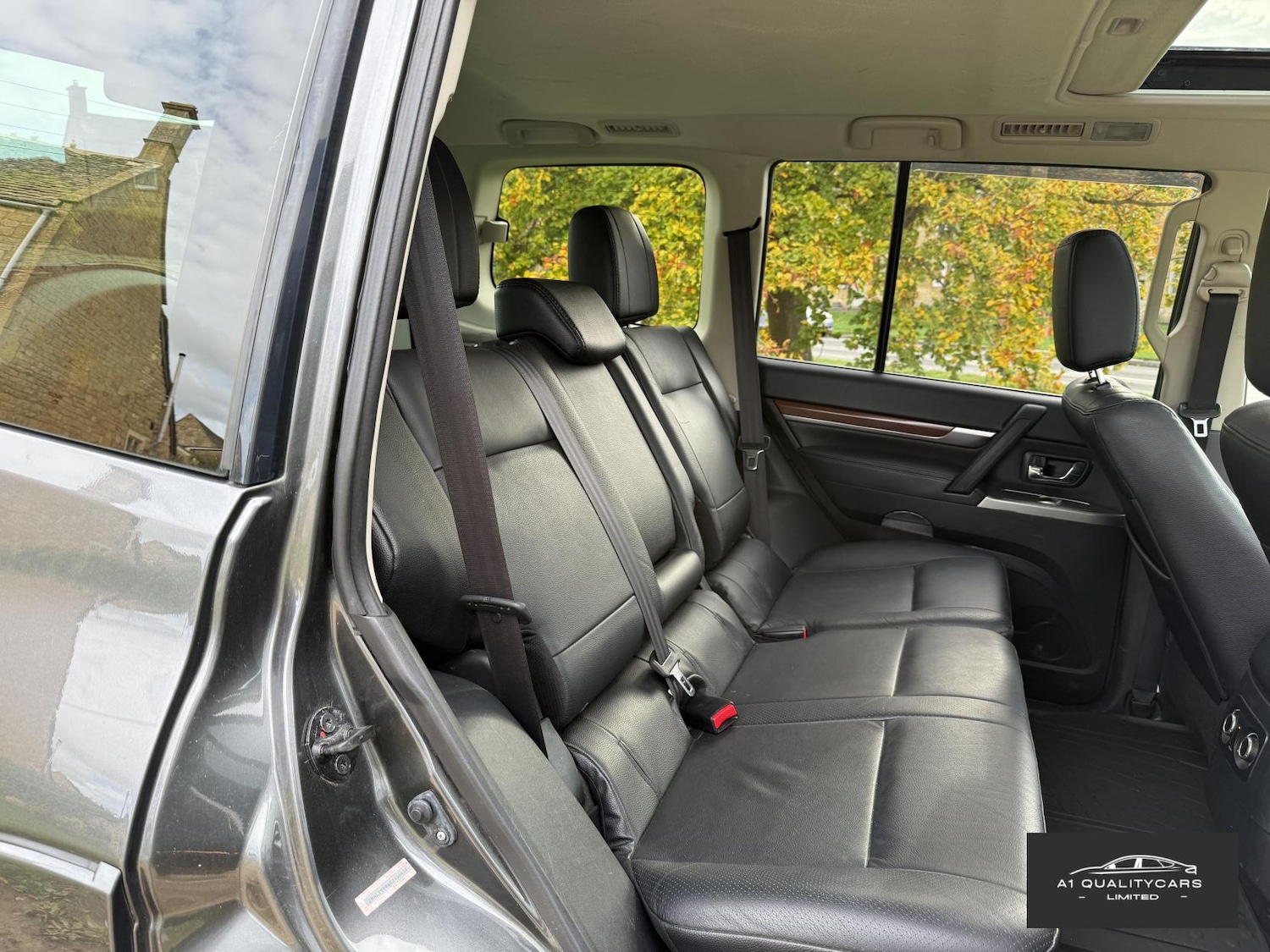 Used Mitsubishi Shogun 2014 for sale - 76394047: Photo 15