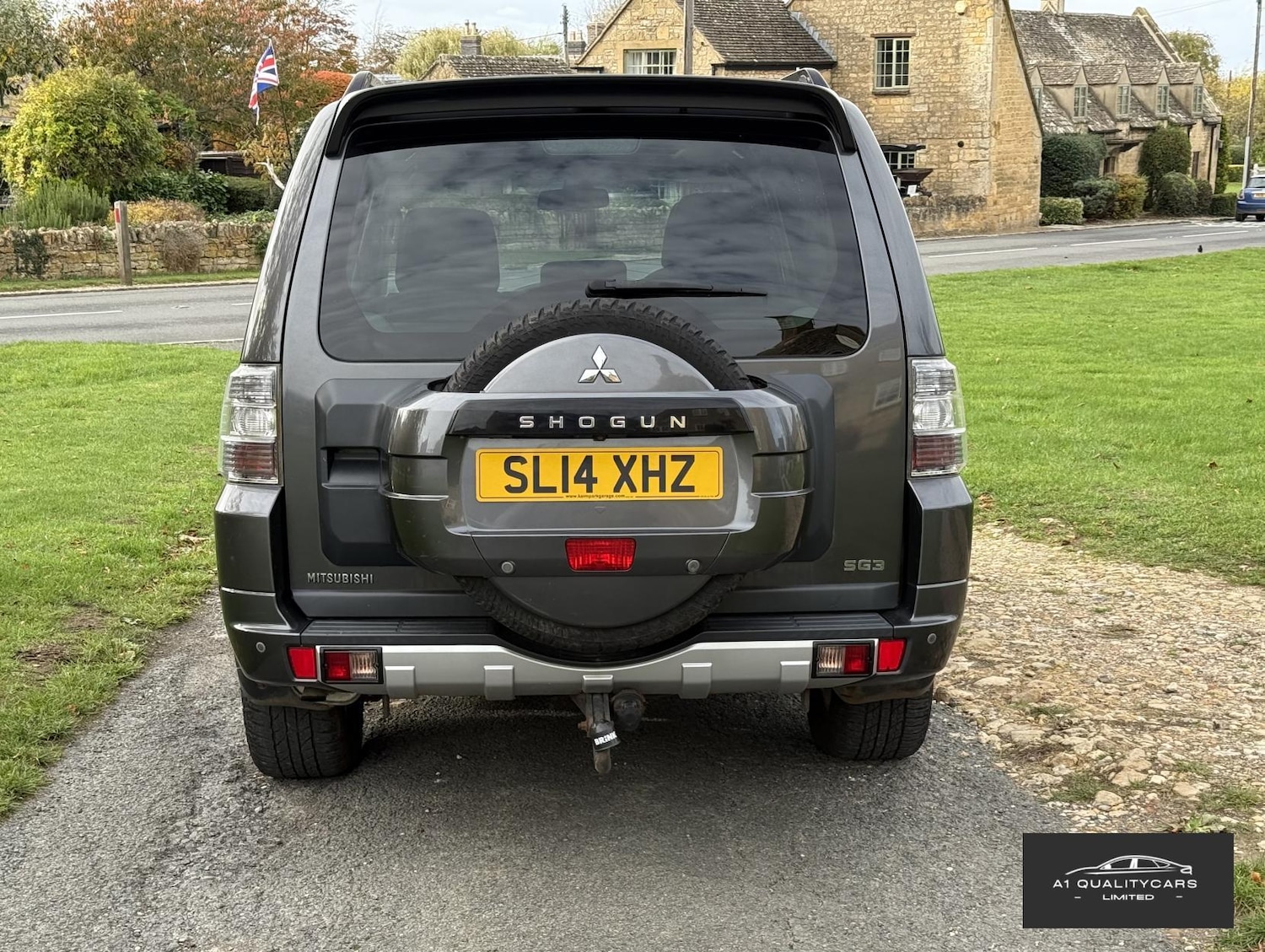 Used Mitsubishi Shogun 2014 for sale - 76394047: Photo 7