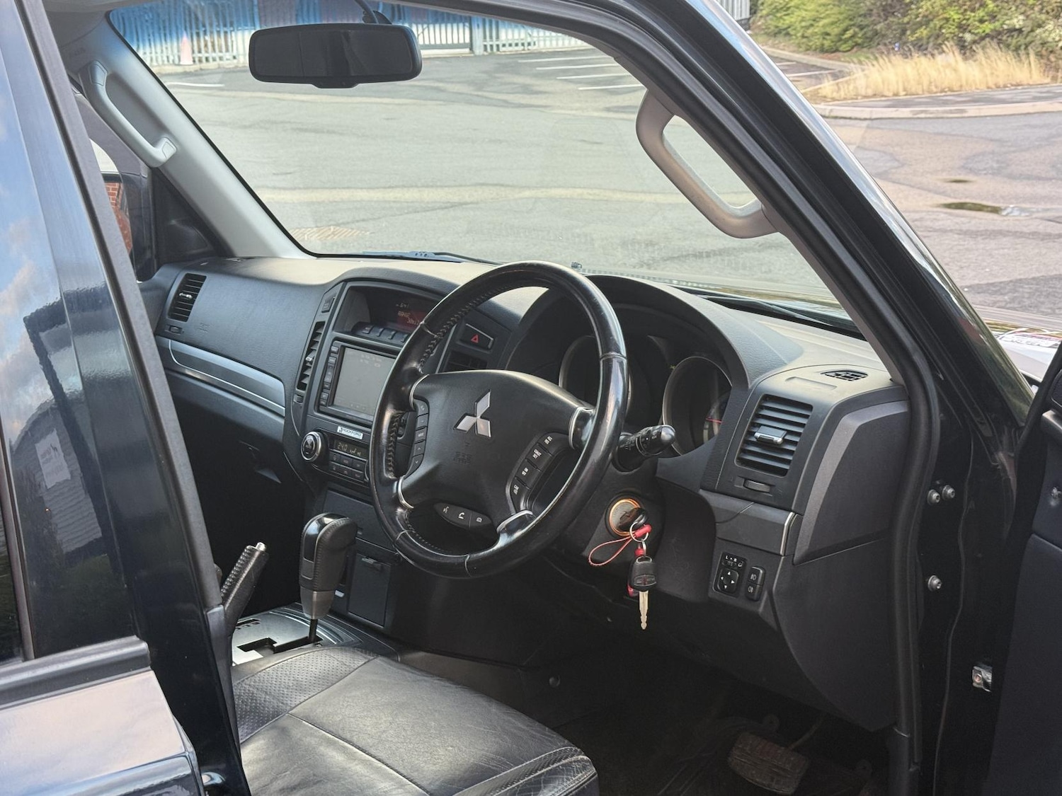 Used Mitsubishi Shogun 2011 for sale - 76387560: Photo 15