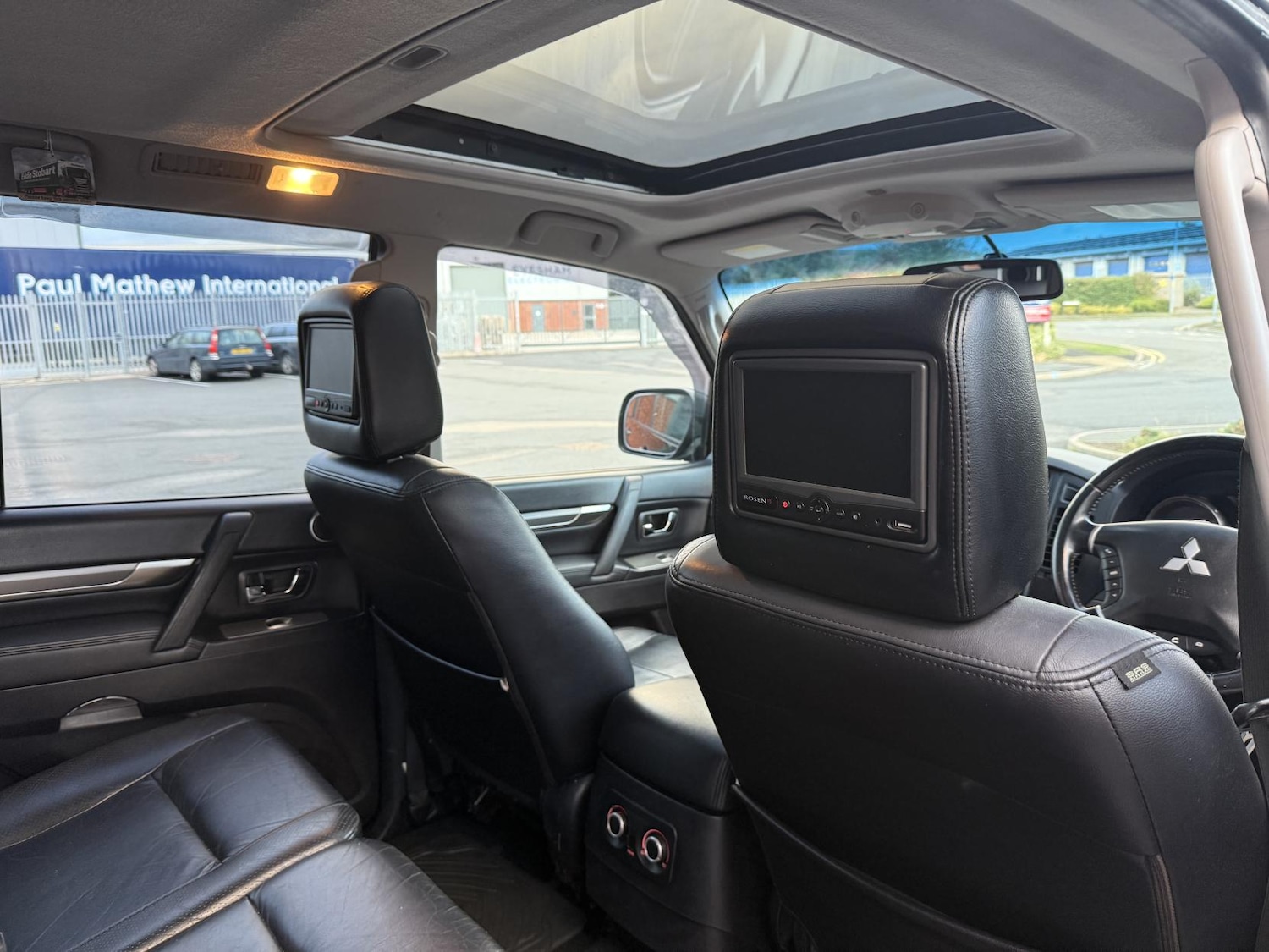 Used Mitsubishi Shogun 2011 for sale - 76387560: Photo 17